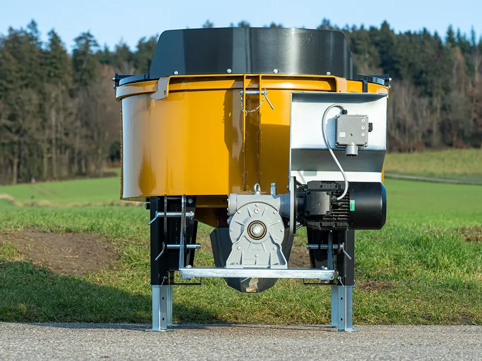 Mammut Concrete Mixer